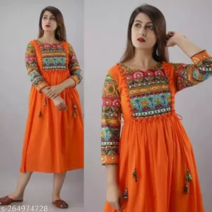 Trendy Rayon A Line Printed Kurtis Women's Solid Anarkali Kurti - Image 3